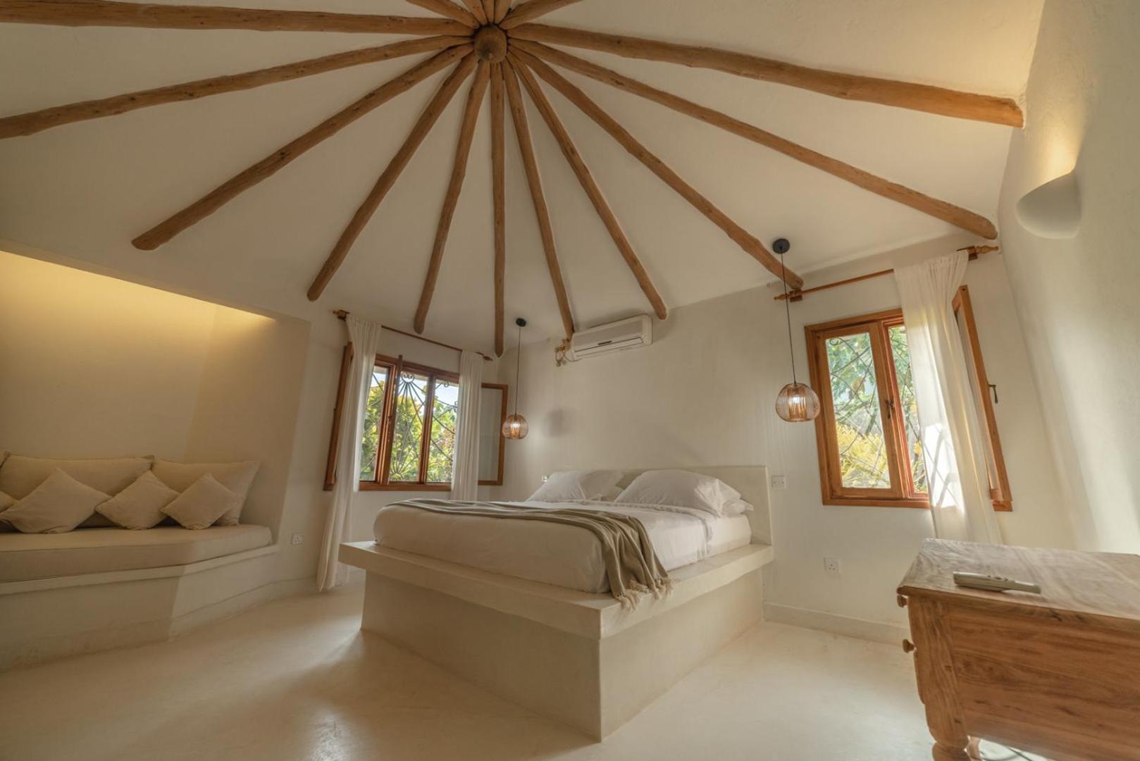 Bamboo House B&B Малинди Экстерьер фото